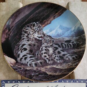 Bradford Exchange W. S. George The Snow Leopard Circa 1989 Collector's Plate